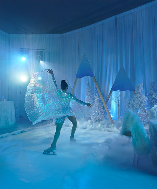 ACOD-Indoor-IceSkate--AerialCirqueOverDenver