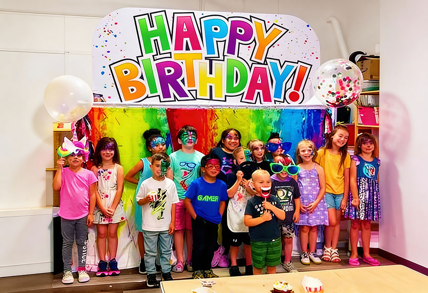 ACOD_group-of-party-kids-ages-710-under-a-happy-birthdaY--AerialCirqueOverDenver